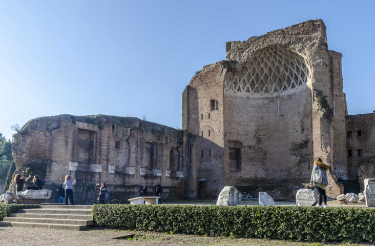 58 - Italia - Roma - Foro Romano - templo de Venus y Roma